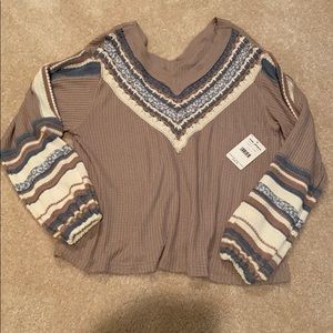 Sweater with knit sleeves